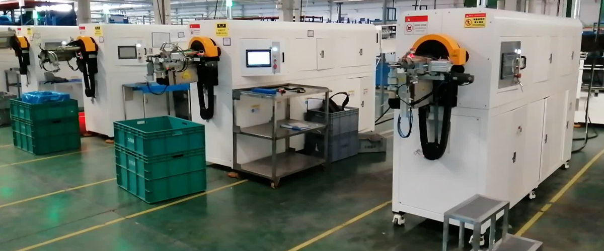 Máquina dobladora de tubos de nailon